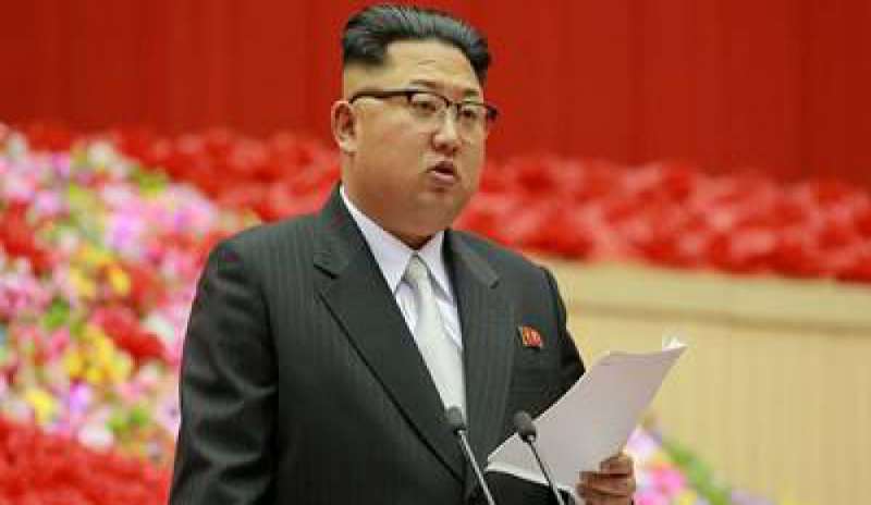 Kim Jong-un: “Pronti a lanciare un missile balistico intercontinentale”