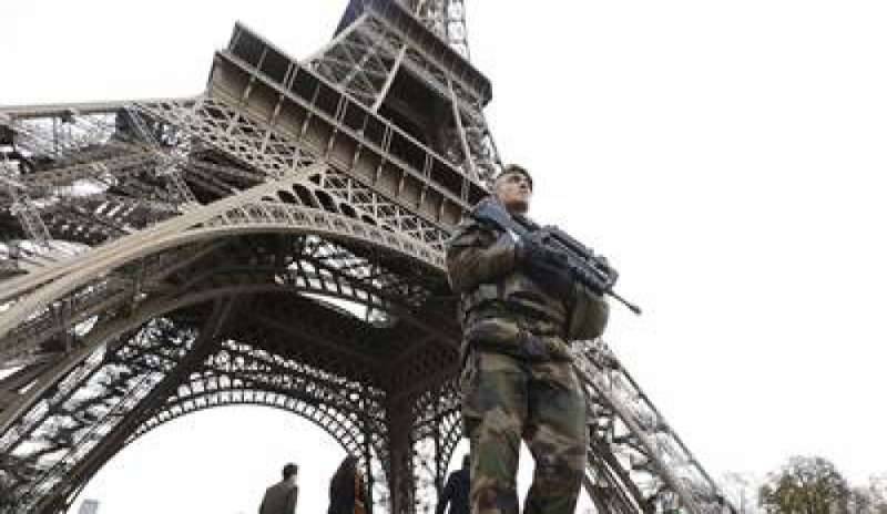 La Francia proroga lo stato di emergenza fino al 15 luglio 2017