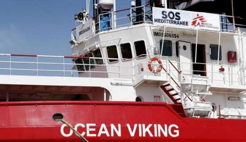La Ocean Viking salva 92 persone, tra loro minori non accompagnati