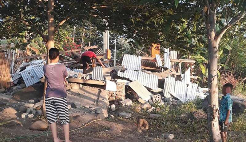 La terra trema a Lombok: 12 morti