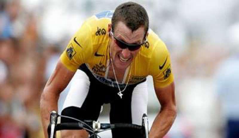 Lance Armstrong a processo per frode contro il Governo: causa da 100 milioni di dollari