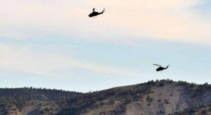 L’aviazione di Ankara bombarda le postazioni del Pkk