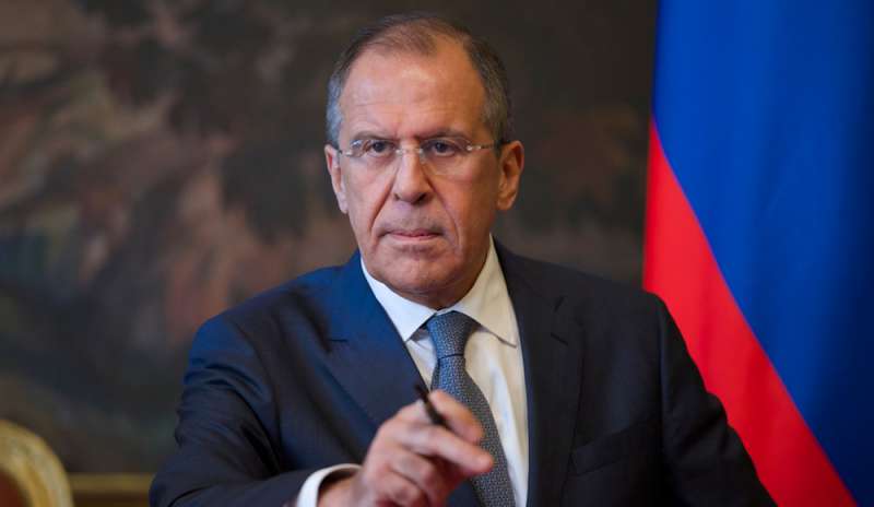 Lavrov: “Sfacciata presa in giro”
