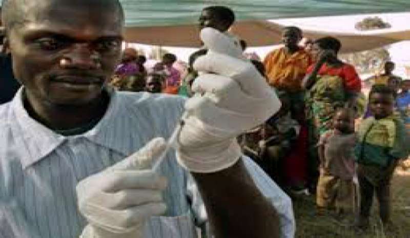 Liberia, oltre all’Ebola c’è anche l’emergenza dell’acqua potabile