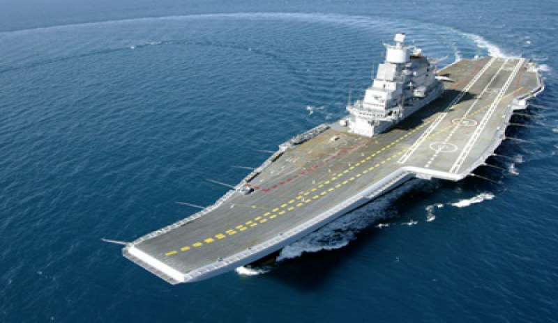 L’India si arma: otto miliardi per la flotta navale