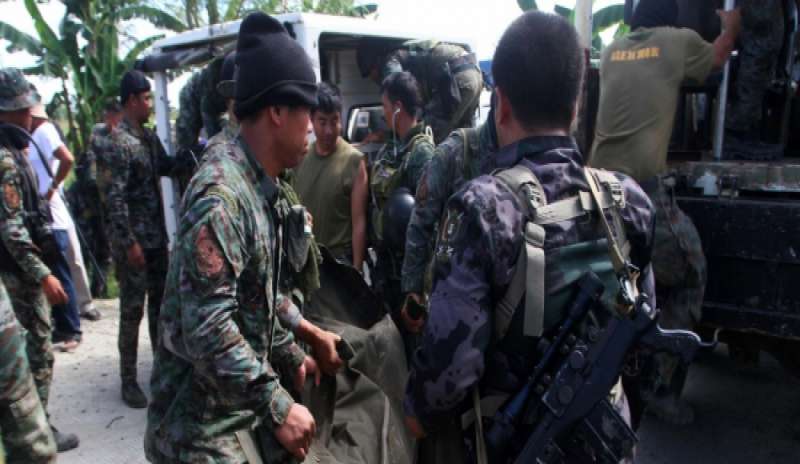 Manila: 30 poliziotti morti negli scontri con gli islamisti del Milf