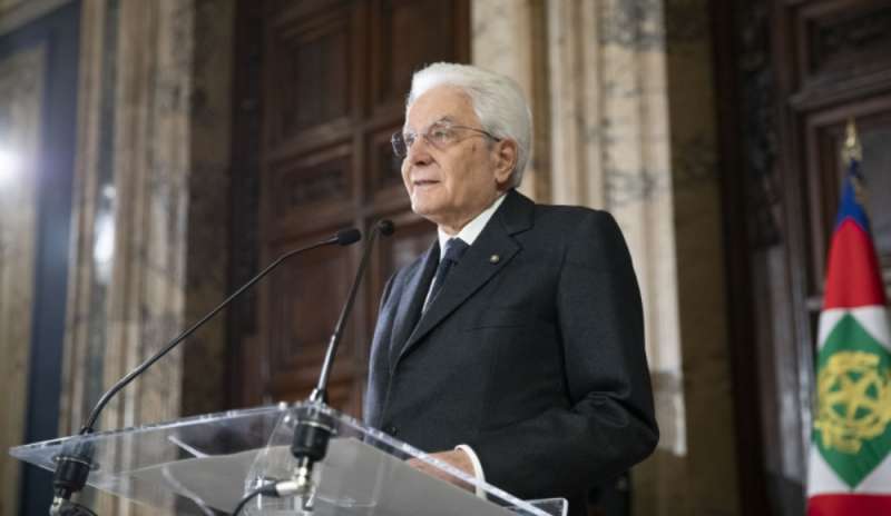 Mattarella: “La politica non sia solo scontro”