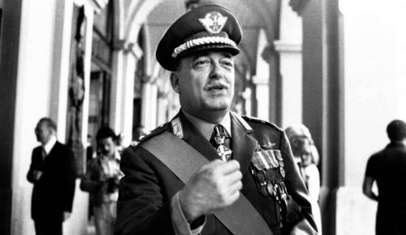 Mattarella ricorda il generale Dalla Chiesa: “Non credeva alla mafia invincibile”