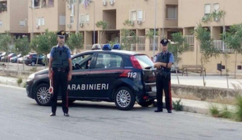 Maxi operazione antidroga a Palermo: 24 arresti tra pusher, vedette e contabili