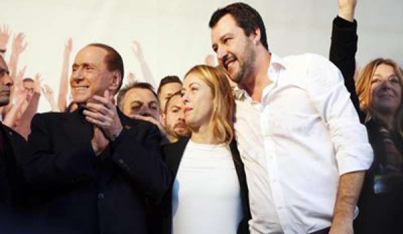 Meloni e Salvini a Berlusconi: “Sì alle primarie o il centrodestra rischia di implodere”