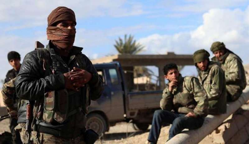 Mercenari siriani pronti per essere inviati in Libia