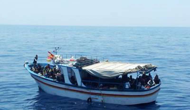 Migranti, record di sbarchi nel weekend: oltre 3.000 migranti salvati dal mare
