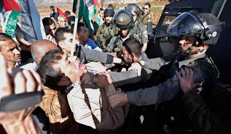 Ministro palestinese ucciso durante gli scontri in Cisgiordania
