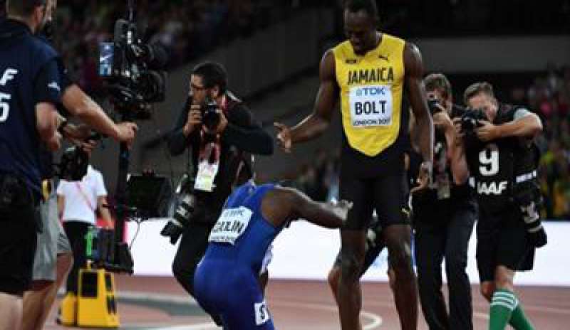 Mondiali, Gatlin sorpassa Bolt: per il giamaicano bronzo nella finale dei 100 mt