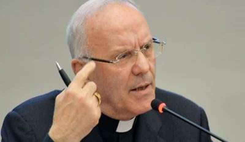 Mons. Galantino: “Dobbiamo far sentire la nostra vicinanza ai cristiani perseguitati”