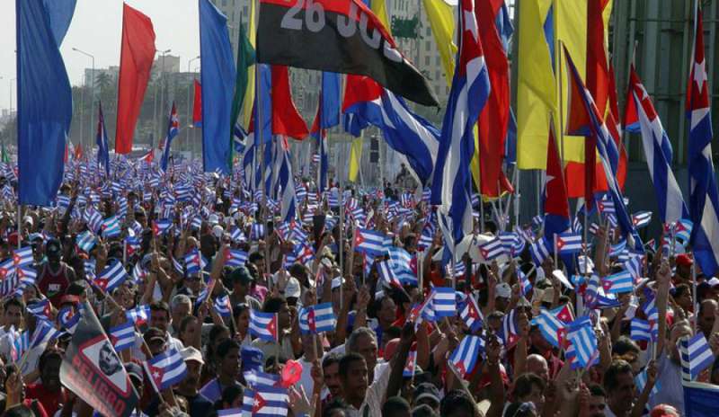 Morto Castro Cuba guarda a un futuro pieno d’incognite