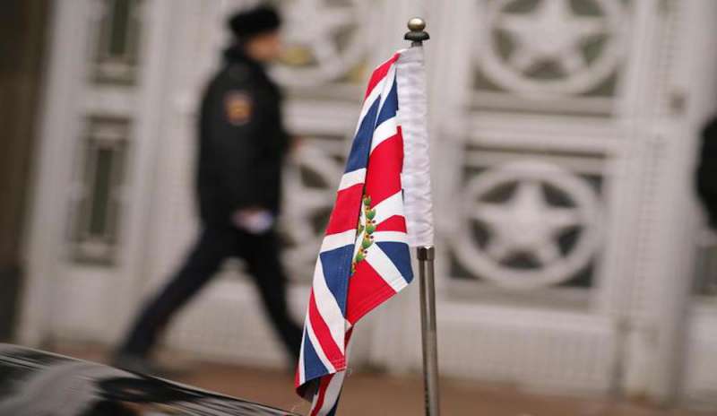 Mosca espelle 23 diplomatici britannici