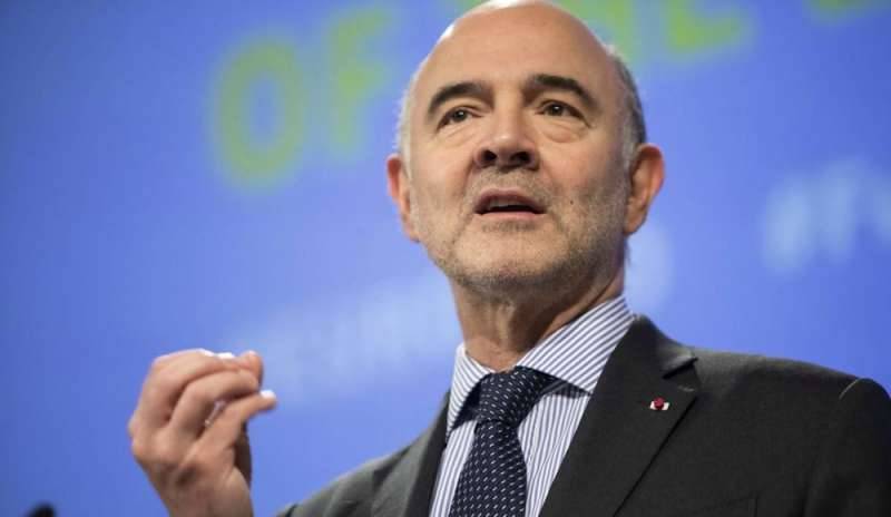 Moscovici: “Francia può sforare il 3%, l'Italia no”