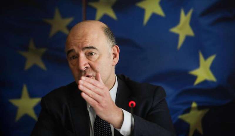 Moscovici: “In Italia c'è rischio politico per l'Ue”