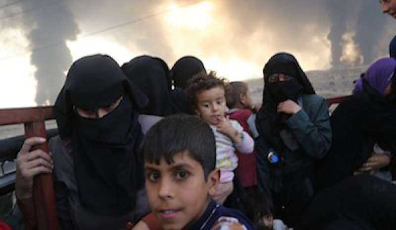 Iraq: Isis incendia 19 pozzi di petrolio a sud di Mosul