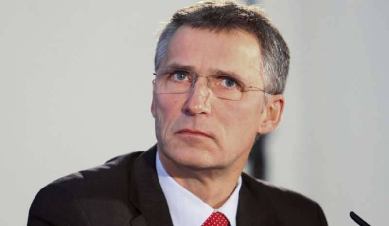 La Nato avverte: “Pronti a sostenere la sovranità di Kiev”