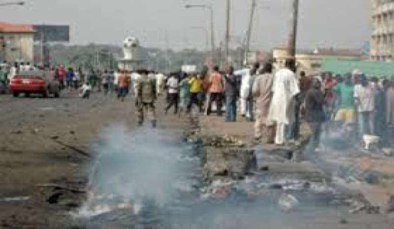 Nigeria, bomba alla stazione del bus: 40 morti