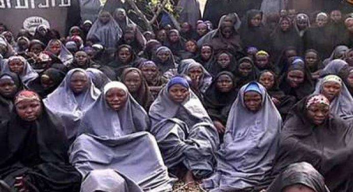 Nigeria: liberate 21 delle 200 studentesse rapite da Boko Haram nel 2014