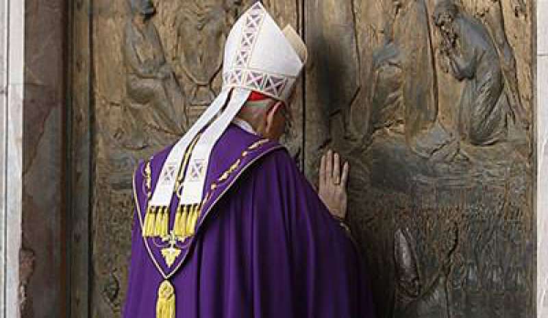 Nominati dal Pontefice i cardinali che chiuderanno la Porta Santa delle basiliche romane