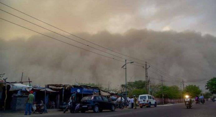 Nuova tempesta di sabbia: 11 morti
