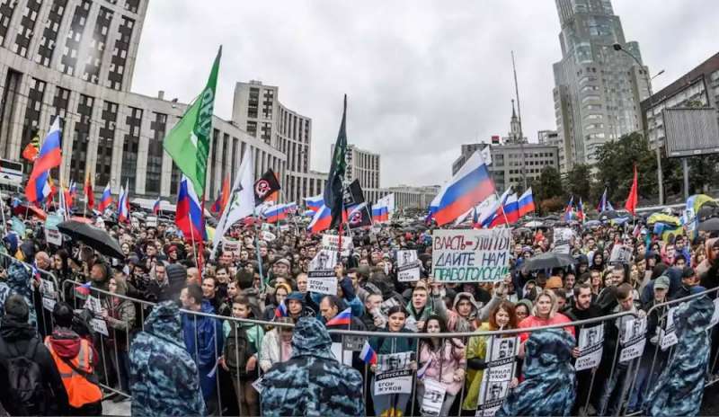 Nuovi arresti per le proteste d'estate a Mosca
