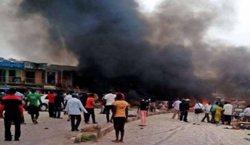 NUOVI ATTACCHI IN NIGERIA, BOMBA NELLA SEDE DEL GOVERNO DI ZARIA: 25 MORTI