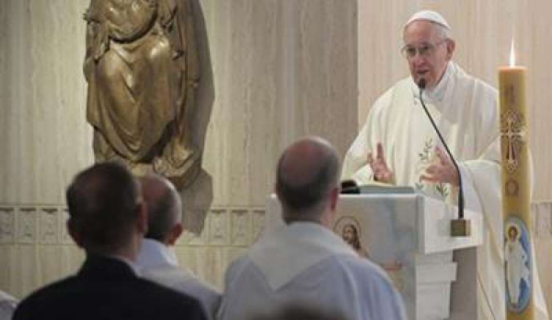 Omelia a Santa Marta, Bergoglio: “Guidare il Popolo di Dio con umiltà”