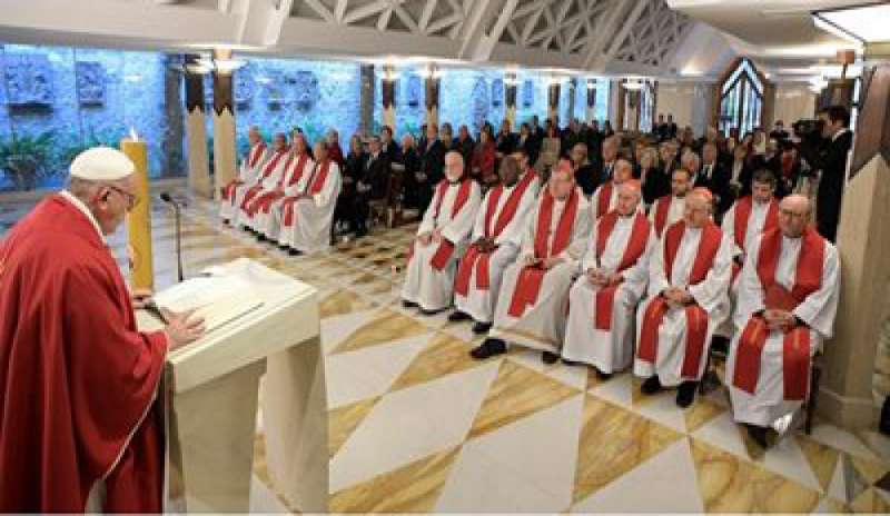 Omelia a Santa Marta, il Papa: “Il Vangelo si annuncia con l’umiltà”
