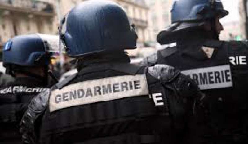 Assalto al Supermercato, la gendarmerie: morto il sequestratore e 4 ostaggi