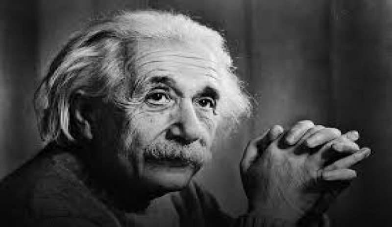 Online gli oltre 80 mila manoscritti di Albert Einstein