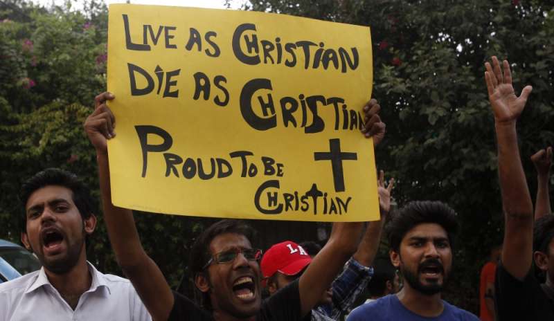 Giovane cristiano non si converte all'Islam: linciato dalla polizia