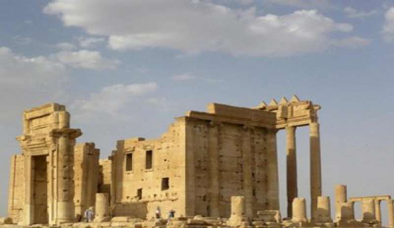 PALMIRA, L’ONU CONFERMA: L’ISIS HA DISTRUTTO IL TEMPIO DI BEL