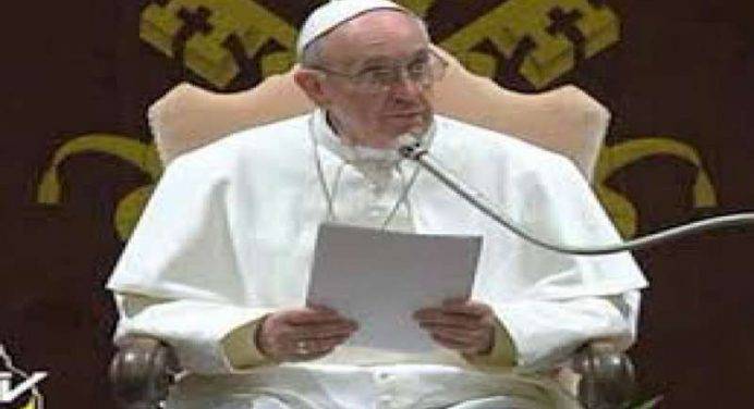 Bergoglio: “La Chiesa cambi i propri schemi”