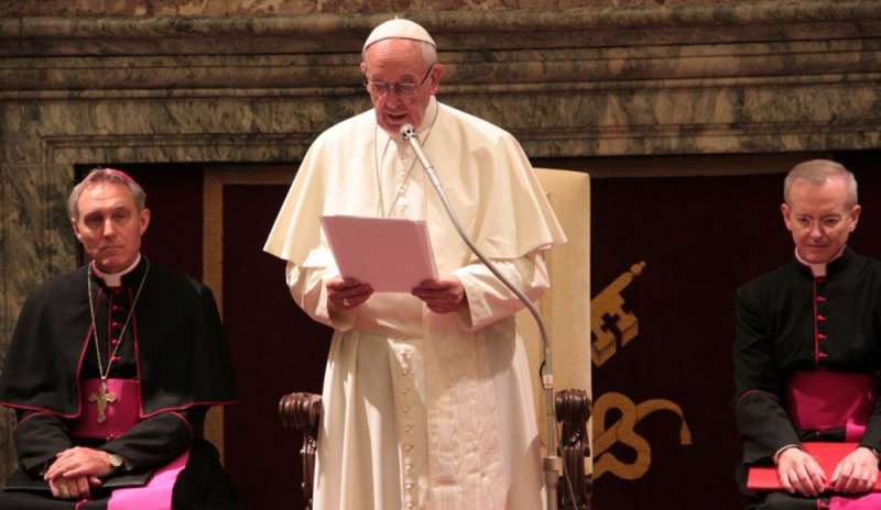 Papa Francesco: “Diffondere cultura eucaristica”