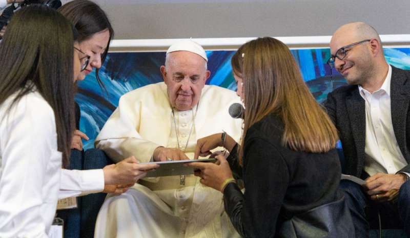 Papa Francesco: “Senza etica non esiste progresso”