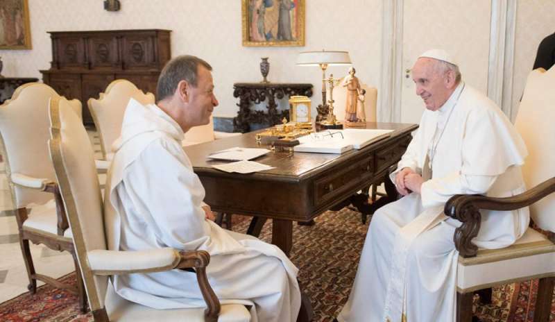 Papa Francesco: “Siate costruttori di ponti tra le Chiese”