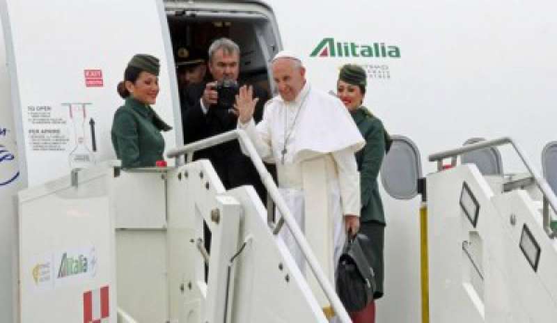 Papa Francesco visiterà Cile e Perù a gennaio