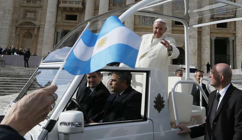 Papa: “Il nazionalismo preoccupa la Chiesa”
