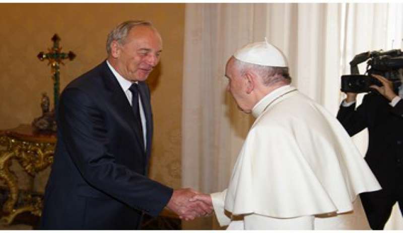 Il Papa ha incontrato i presidenti di Argentina e Lettonia
