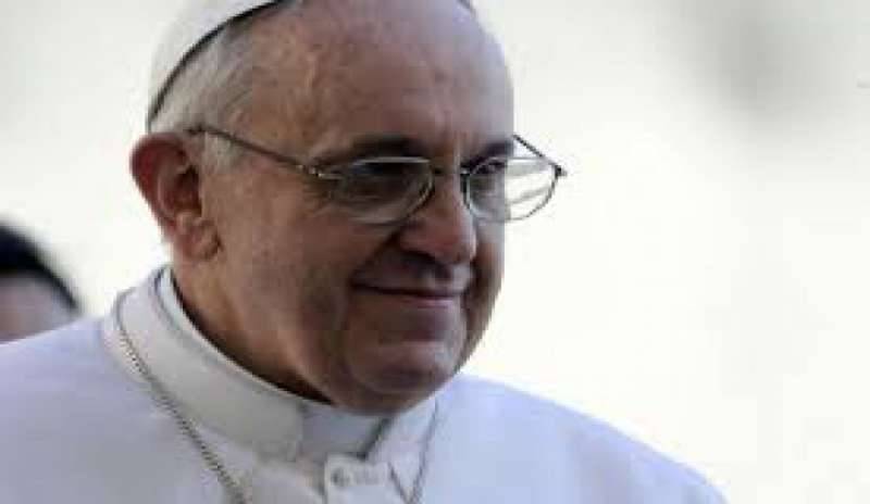 Papa: “Progresso non faccia leva su immaturità della gente”