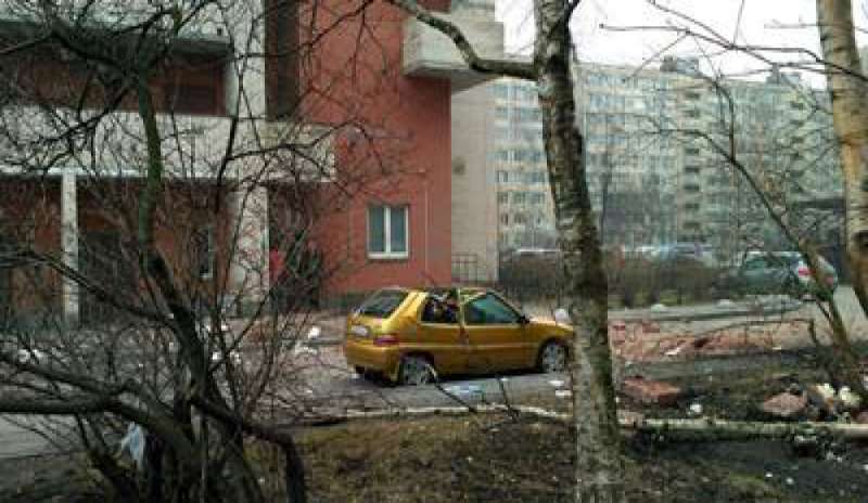 Paura a San Pietroburgo, due esplosioni in un palazzo: forse una fuga di gas