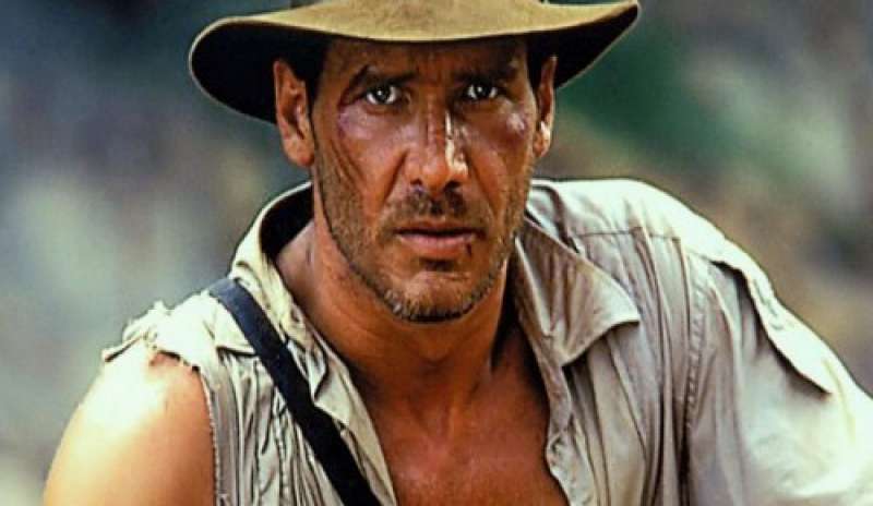 Paura per Indiana Jones. Harrison Ford precipita con l’aereo in California
