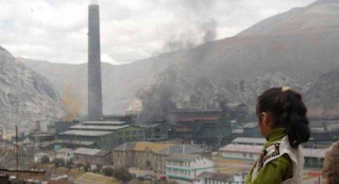 Perù: “La salute della popolazione in pericolo per l’attività mineraria”