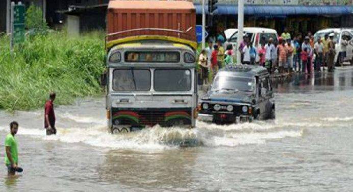 Piogge e valanghe in Sri Lanka: il maltempo causa almeno 10 morti