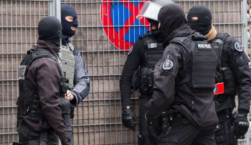 Preparavano attentati: 8 arresti a Molenbeek